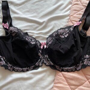 Adore me black lace bra, pink bows, size 40DDD/40F